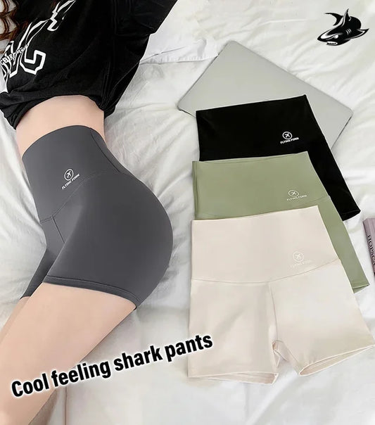 Two-in-one shark shorts 🚚Free shipping